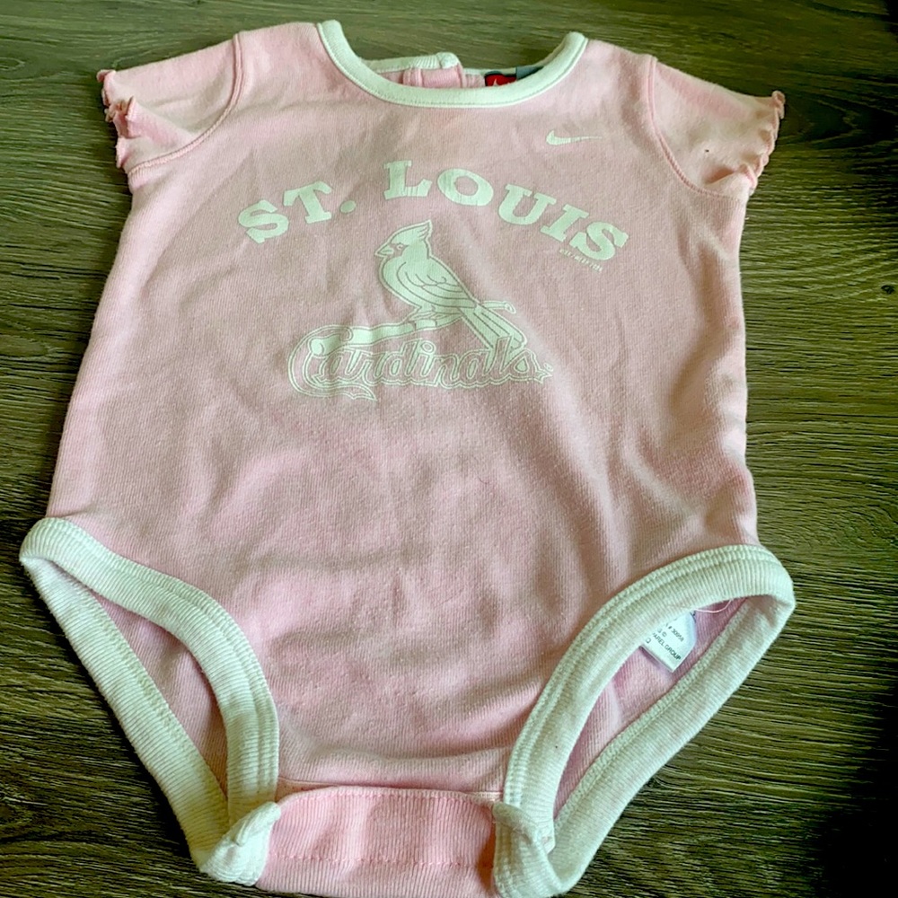 Nike team Merchandise St. Louis Cardinals pink baby bodysuit 3 to 6 months